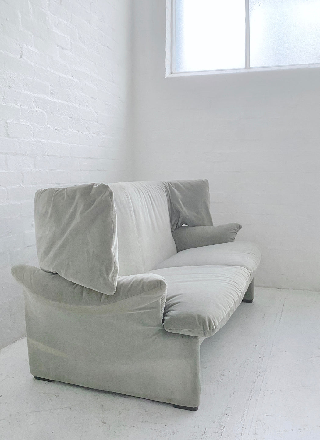 Vico Magistretti 'Portovenere' Sofa