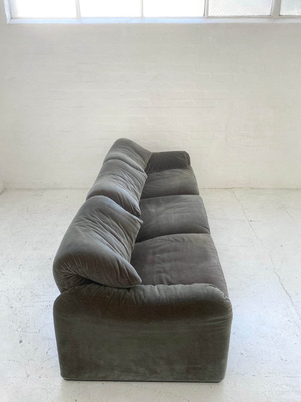 Vico Magistretti 'Maralunga' Sofa