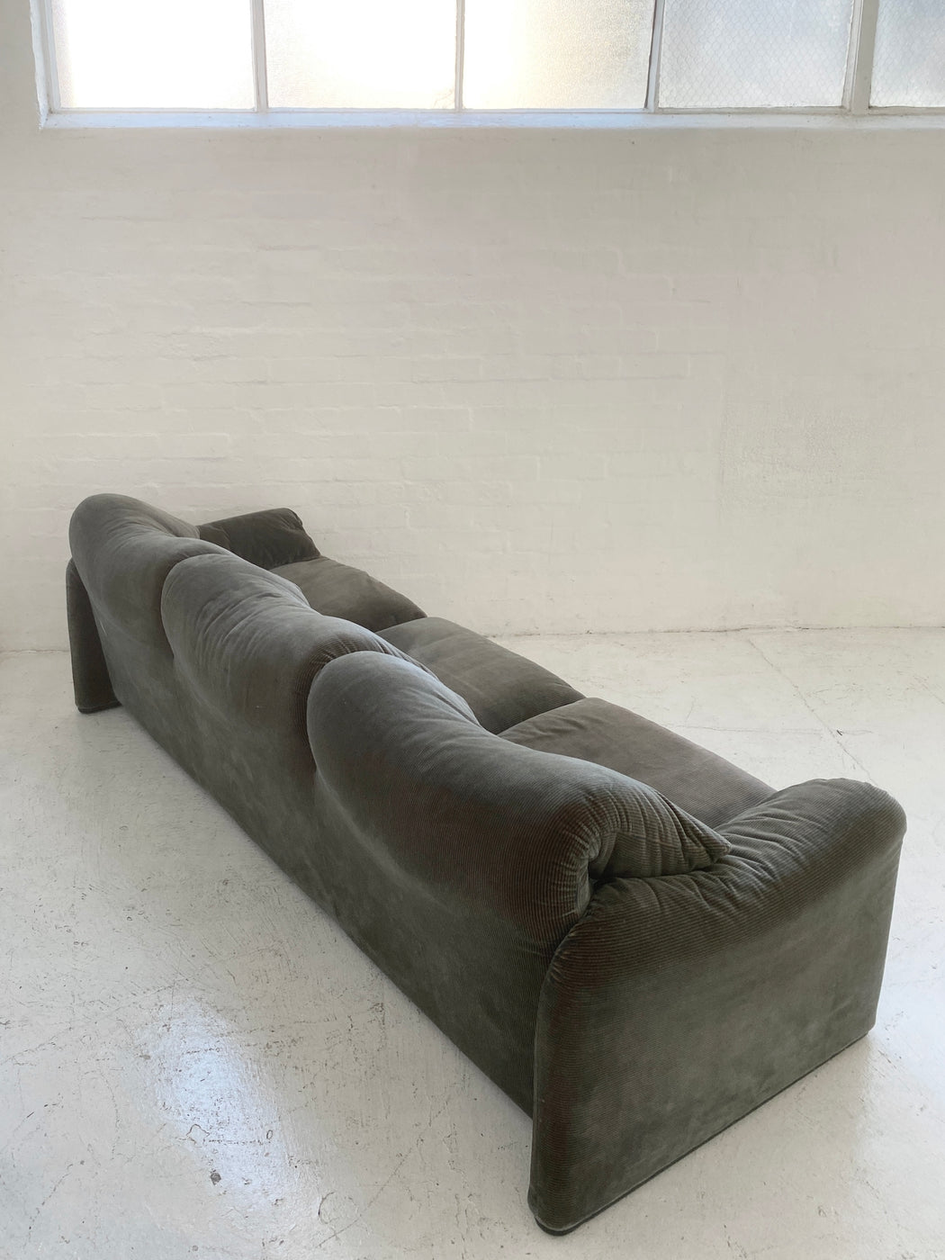 Vico Magistretti 'Maralunga' Sofa