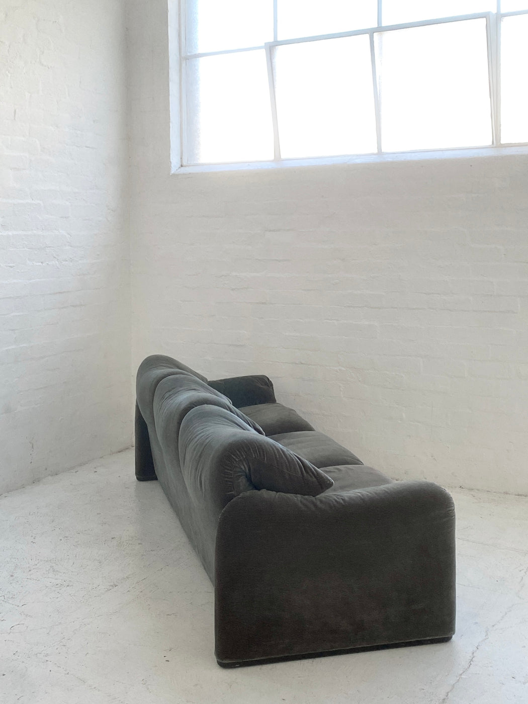 Vico Magistretti 'Maralunga' Sofa
