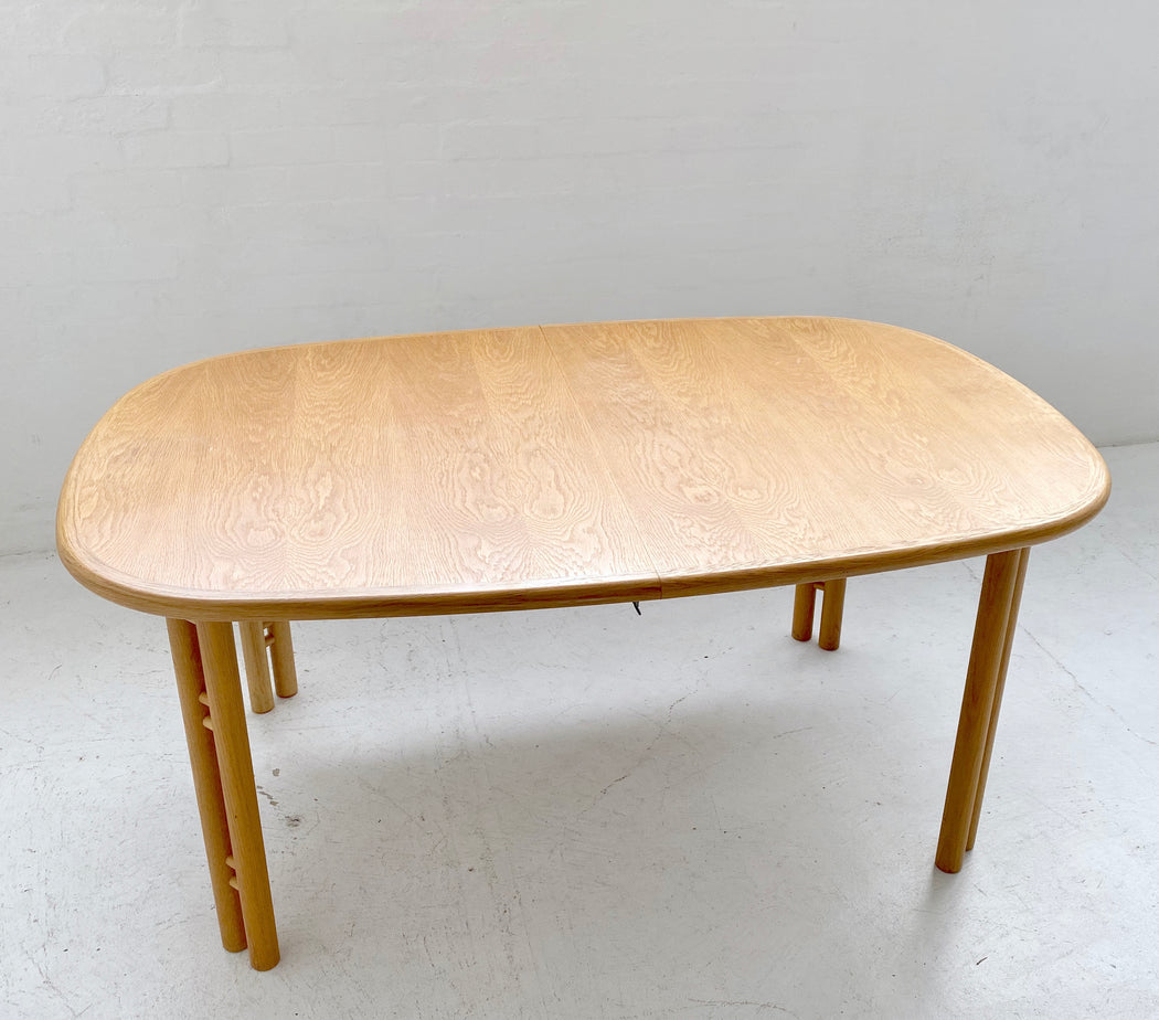 Boltinge Oak Extension Dining Table
