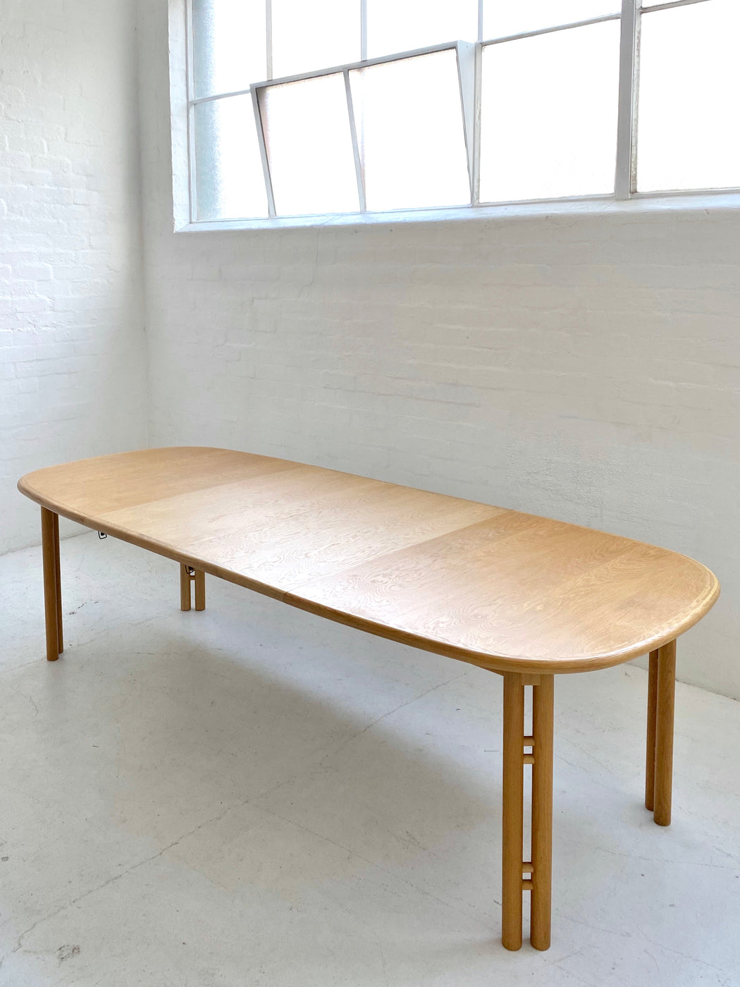 Boltinge Oak Extension Dining Table
