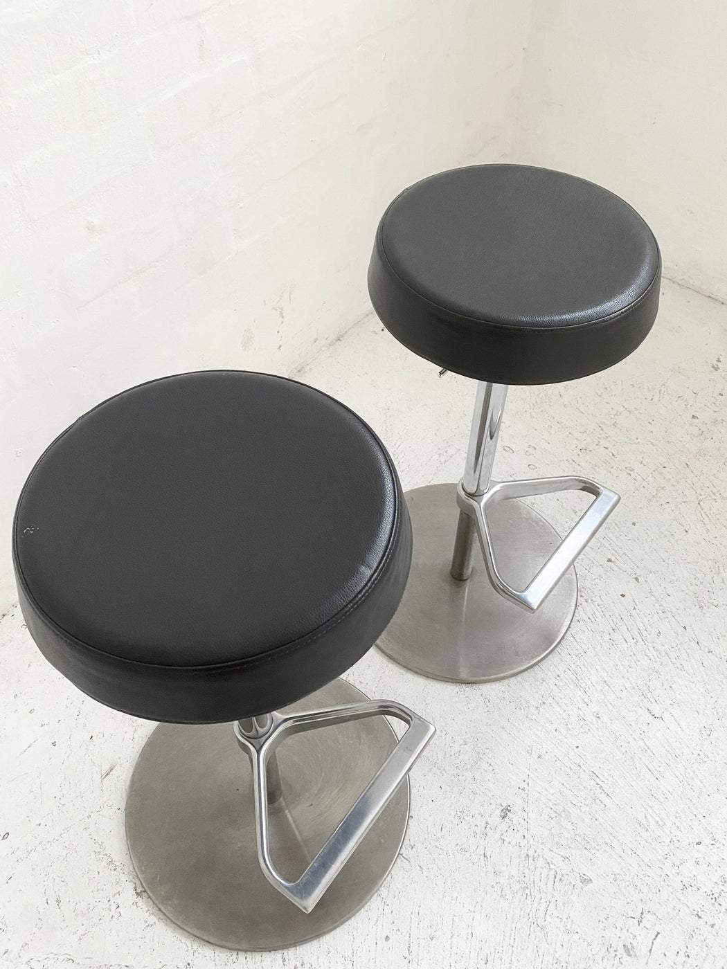 Barber Osgerby 'Zeb' Bar Stool