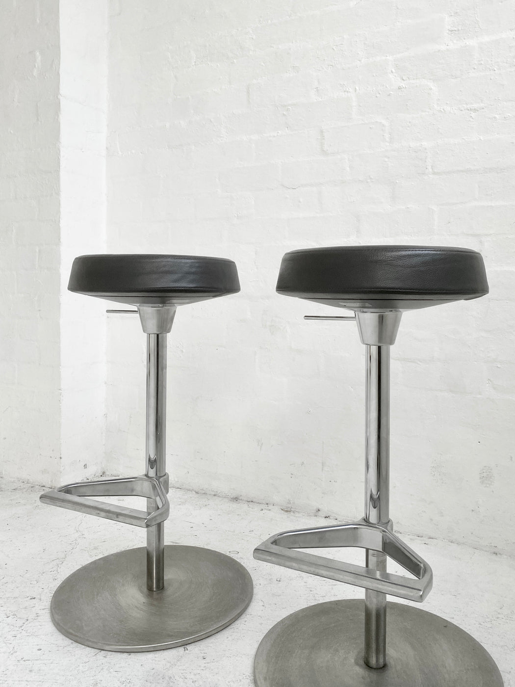 Barber Osgerby 'Zeb' Bar Stool