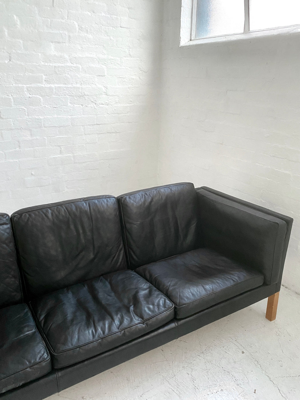 Ivan Schlecter ‘Model IS003’ Sofa