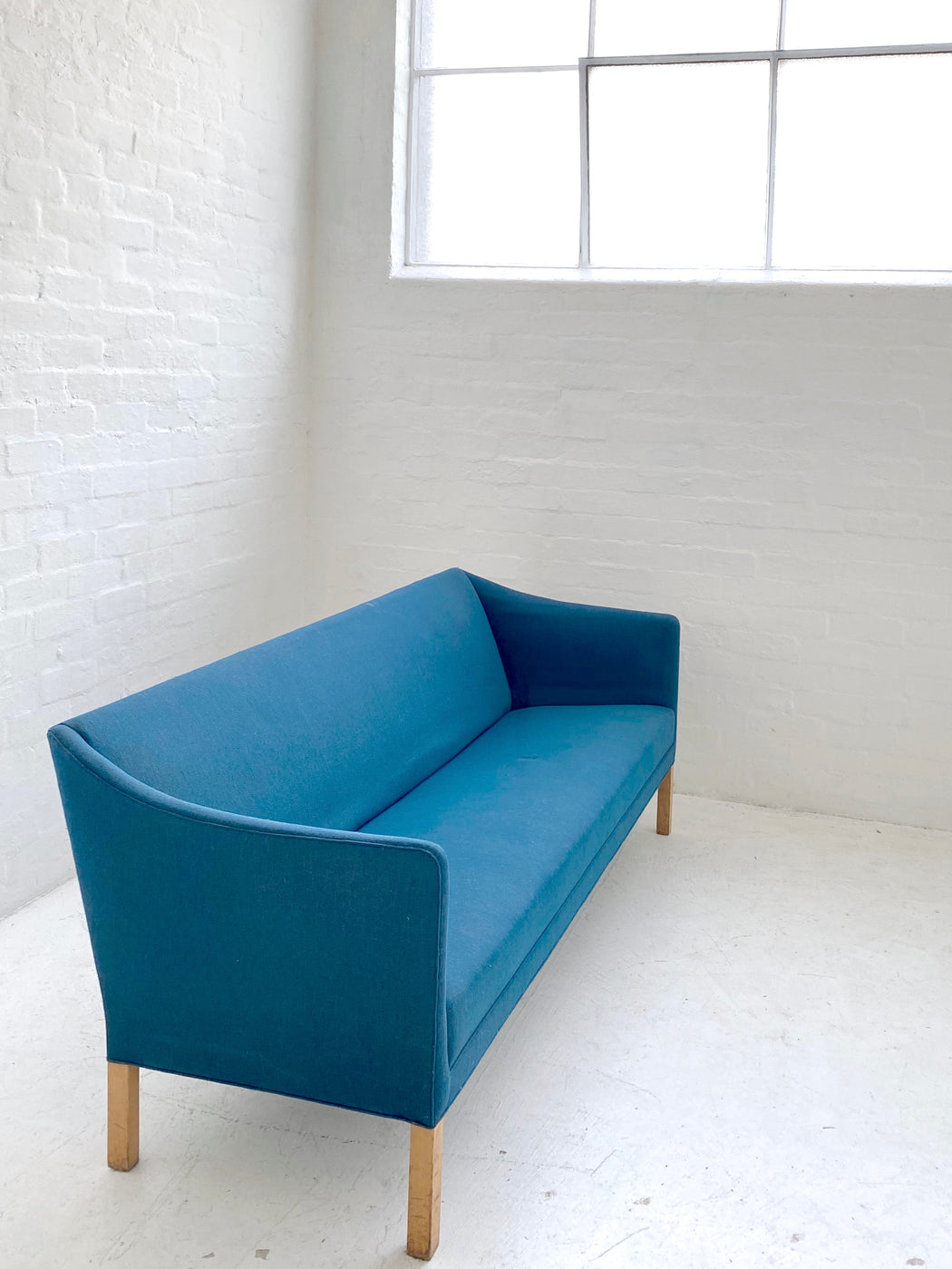 Larsen Bender-Madsen 'Slotsholm' Sofa