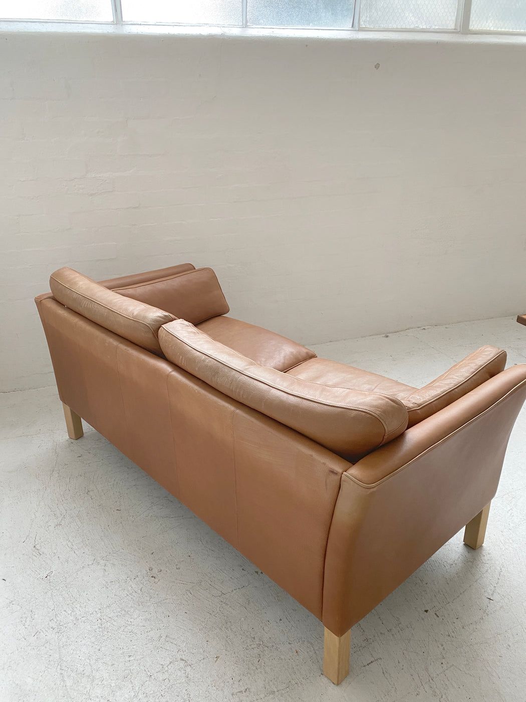 Mogens Hansen  'Model 2225' Sofa