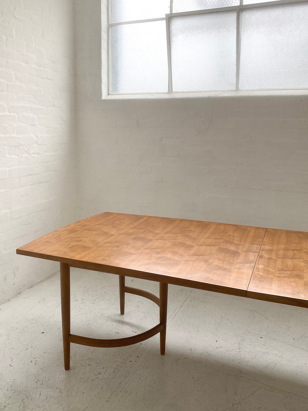 Dario Zoureff Dining Table