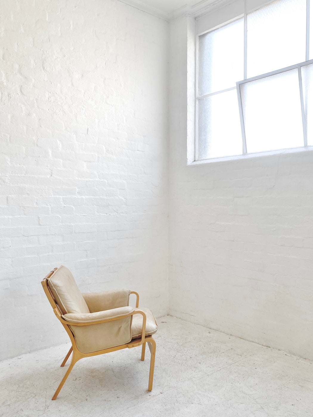 Skipper Lounge Chair