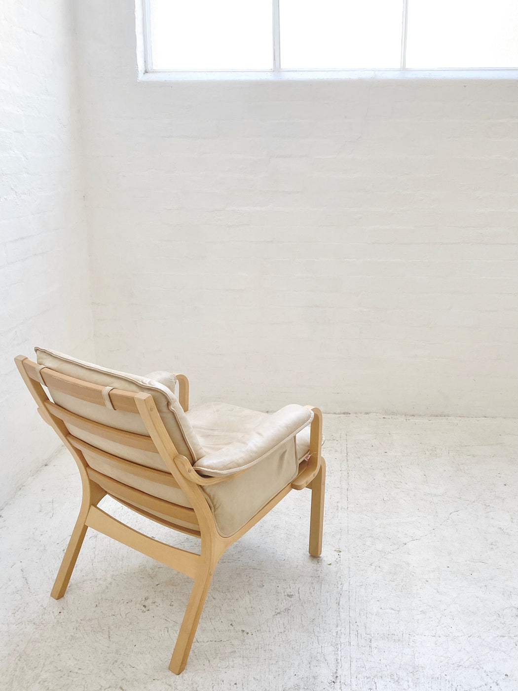 Skipper Lounge Chair