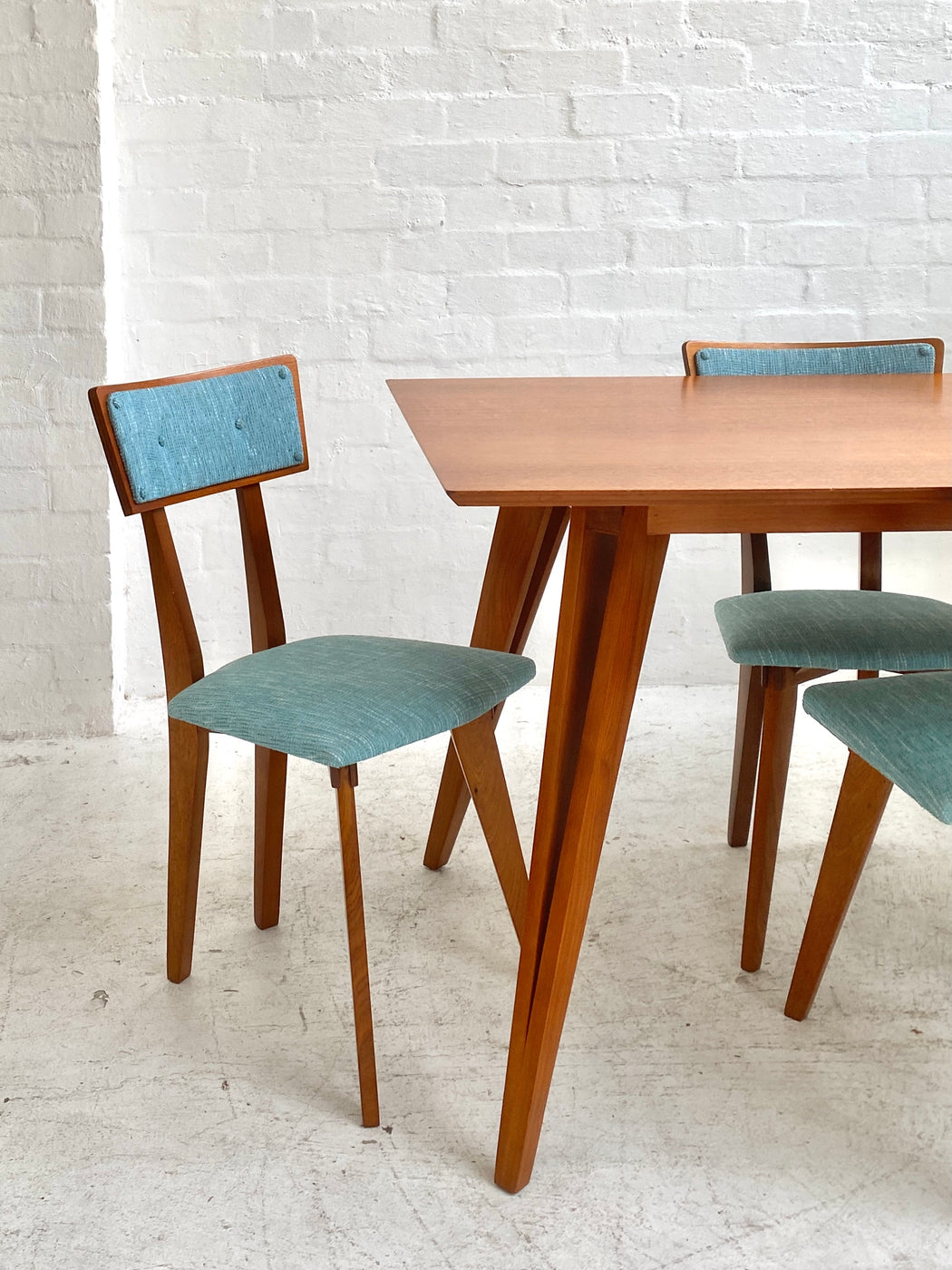 Restored 1950s Summertone Dining Suite