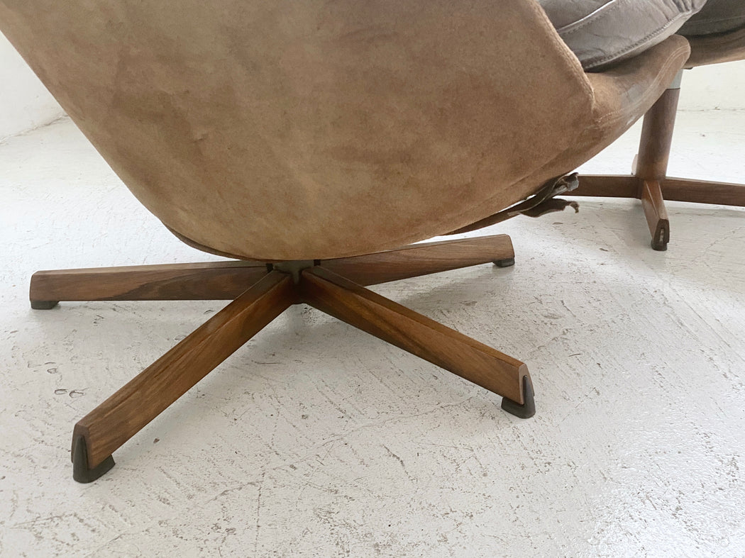 Madsen & Schübell 'MS68' Chair & Footstool