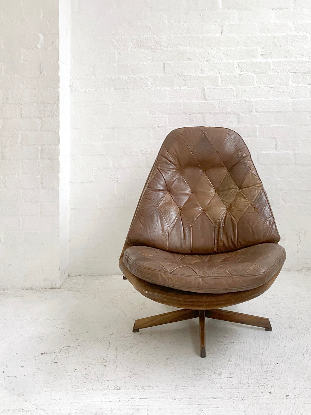 Madsen & Schübell 'MS68' Chair & Footstool