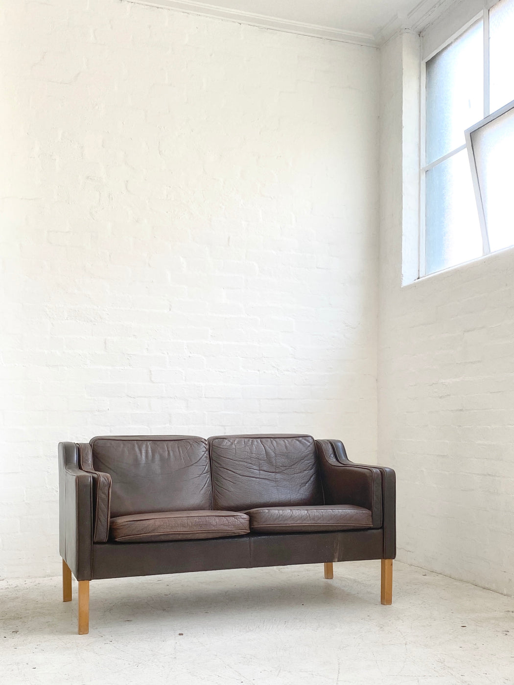 Stouby 'Eva' Leather Sofa