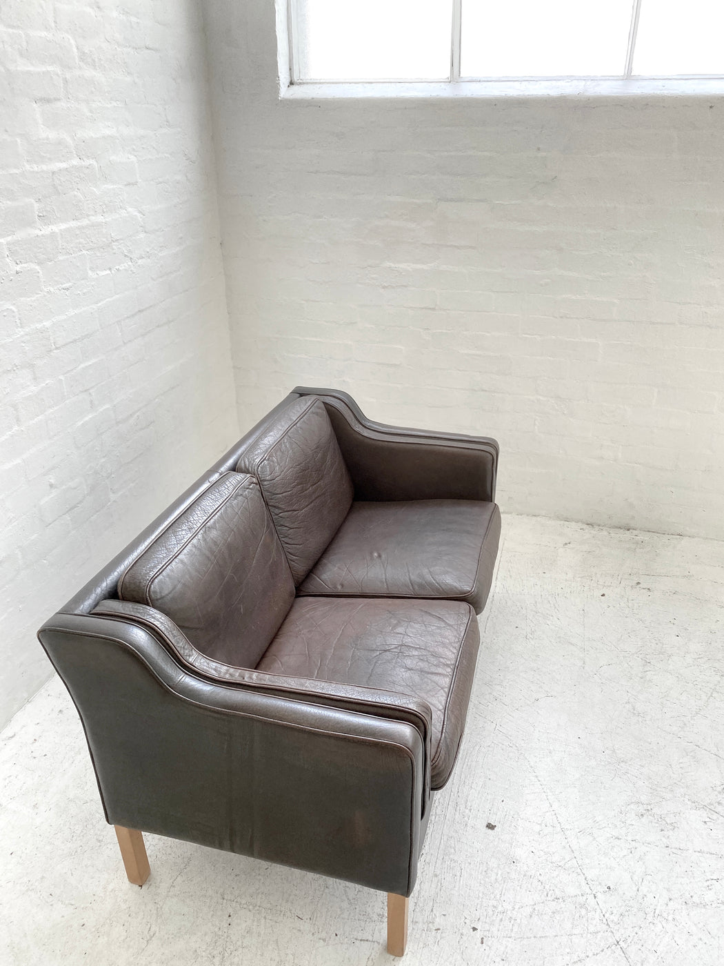 Stouby 'Eva' Leather Sofa