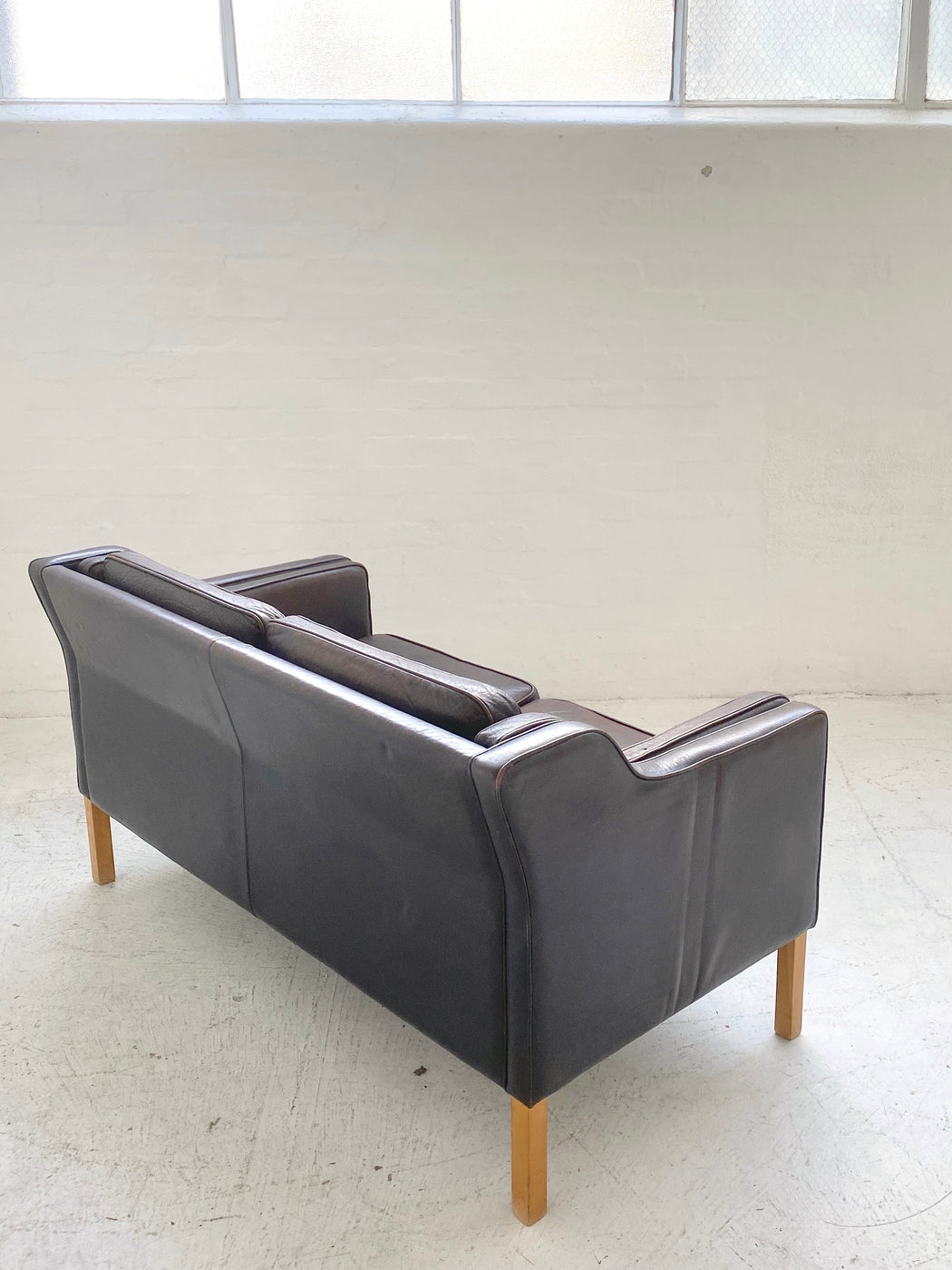 Stouby 'Eva' Leather Sofa