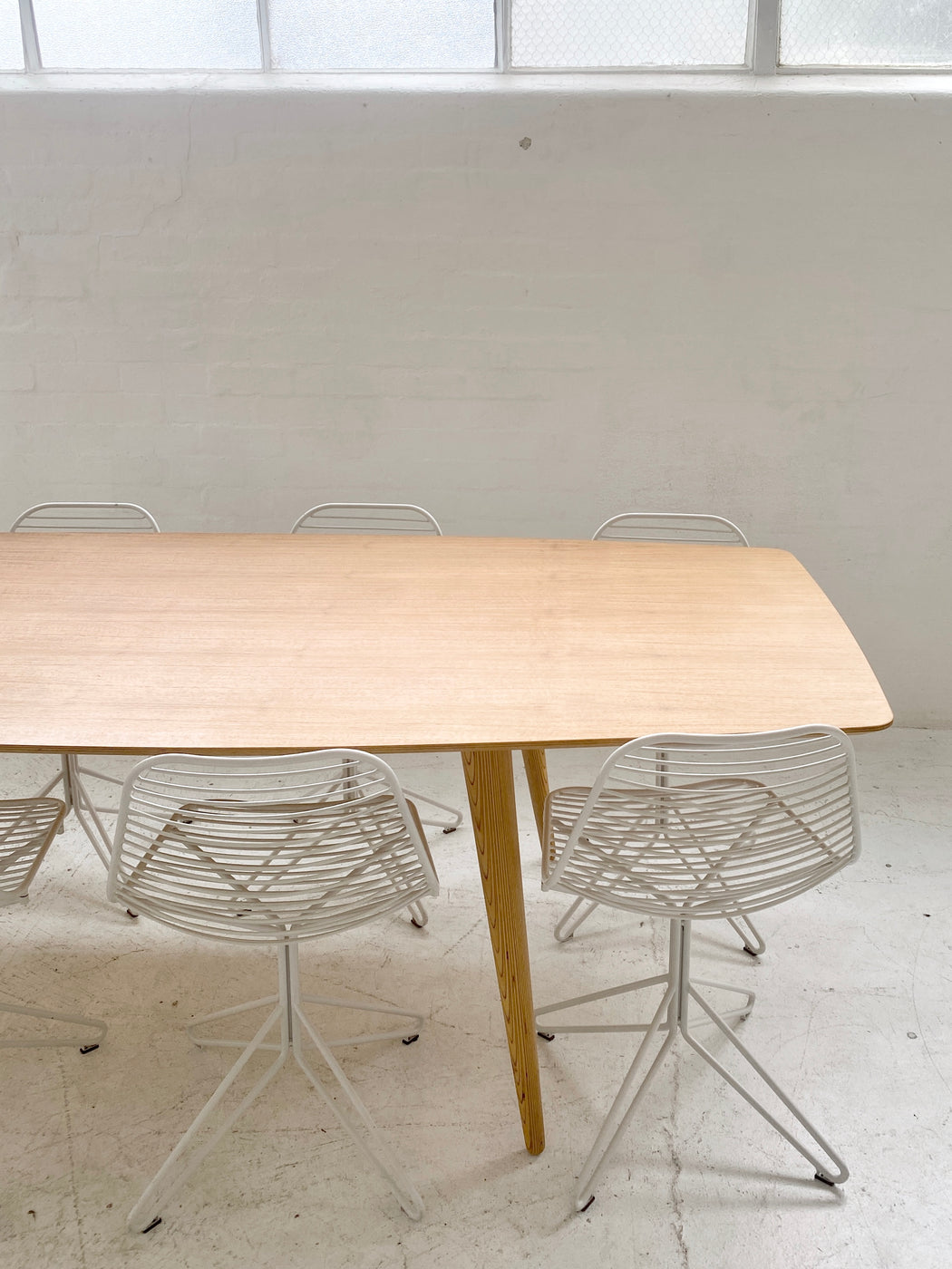 Table by Lau Lauritsen