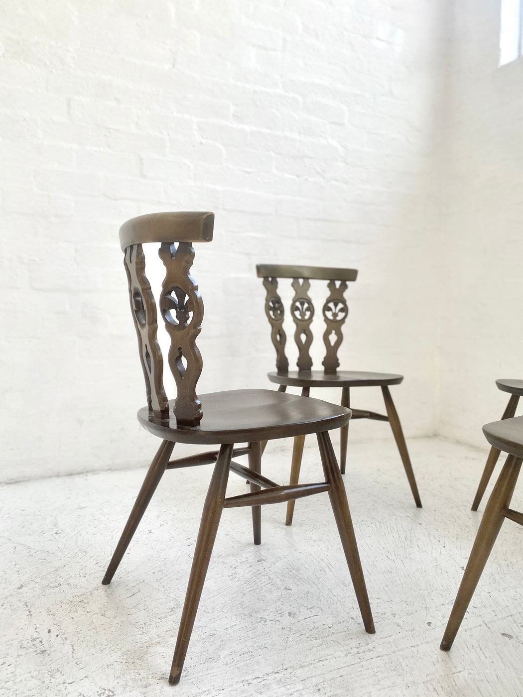 Lucian Ercolani Chairs