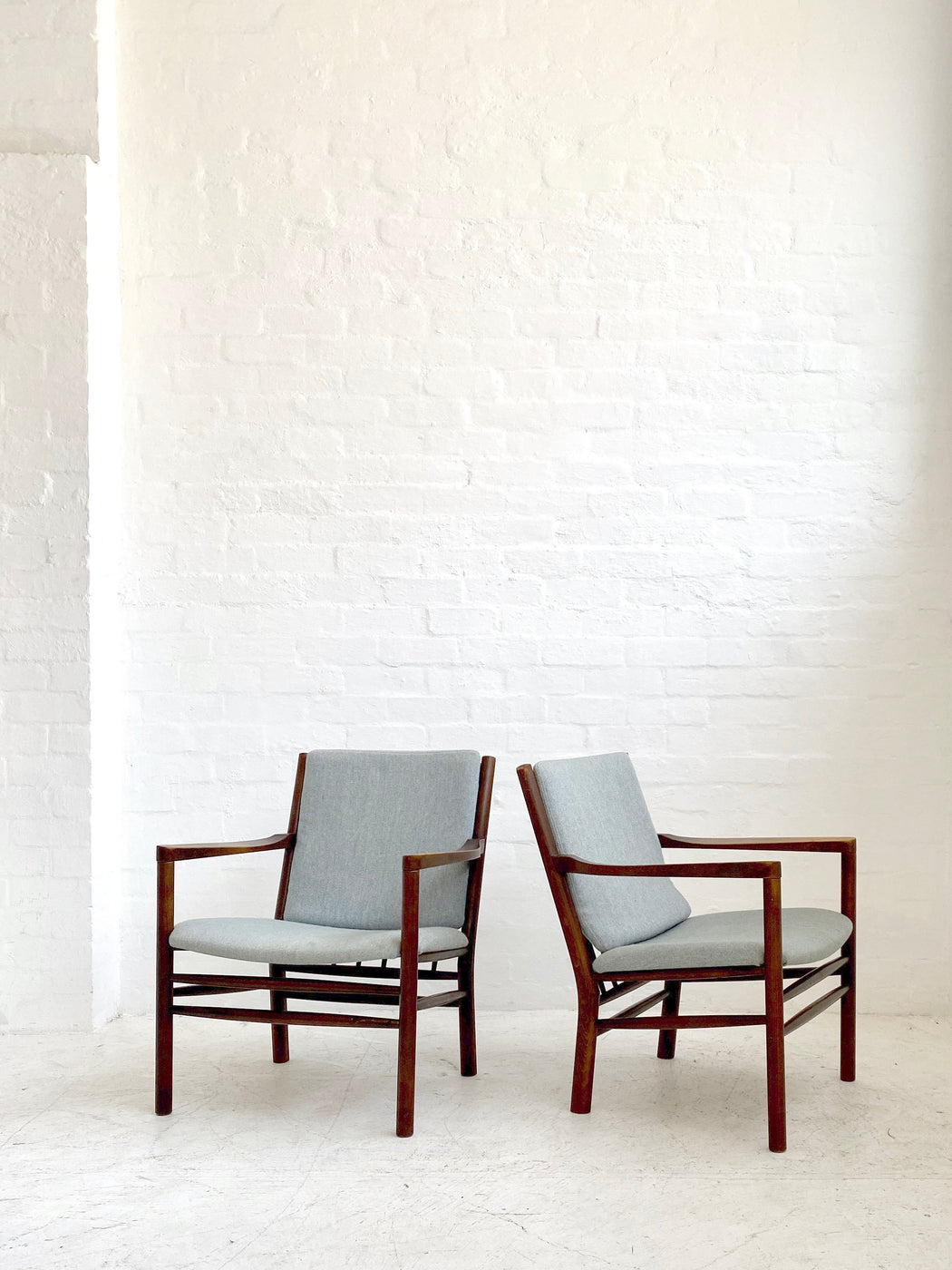 Erik Ole Jorgensen 'J147' Chair
