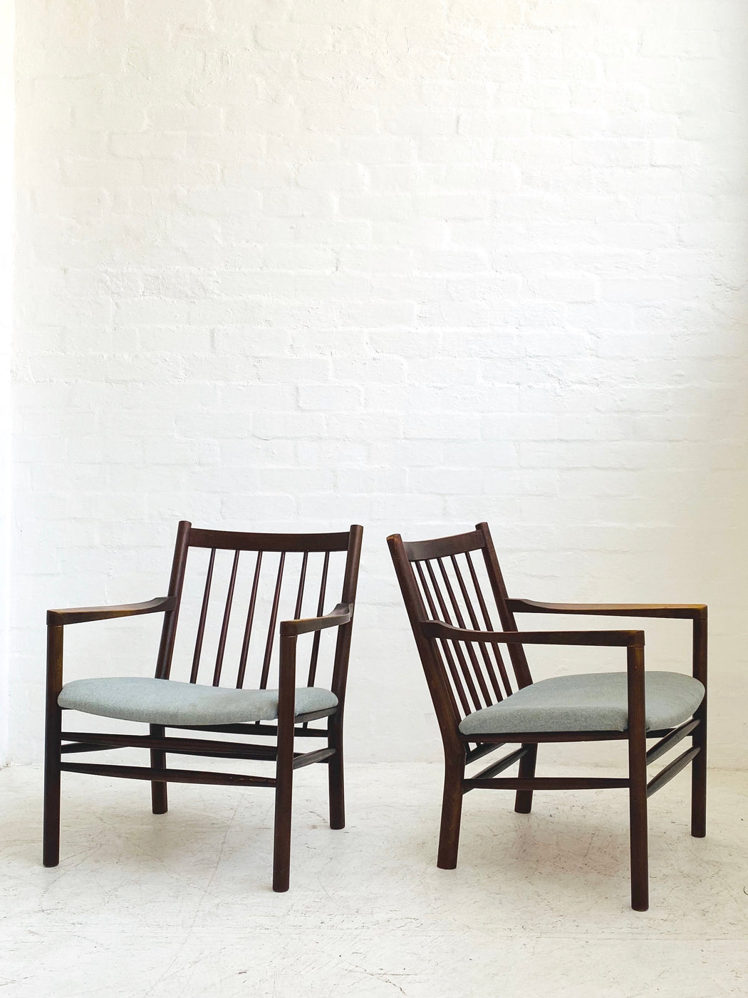 Erik Ole Jorgensen 'J147' Chair