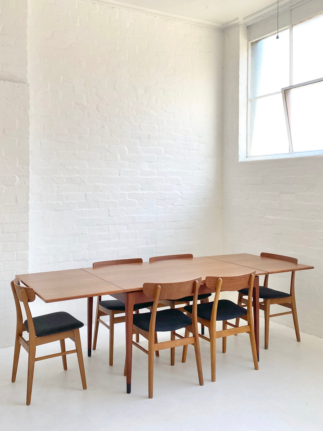 Arne Vodder Teak Table