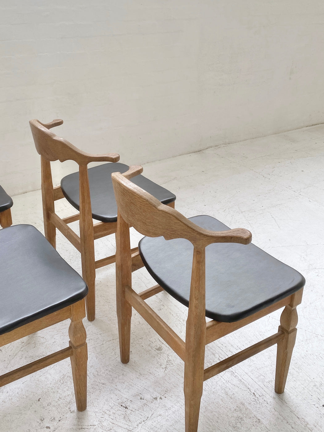 Henning Kjærnulf Chairs