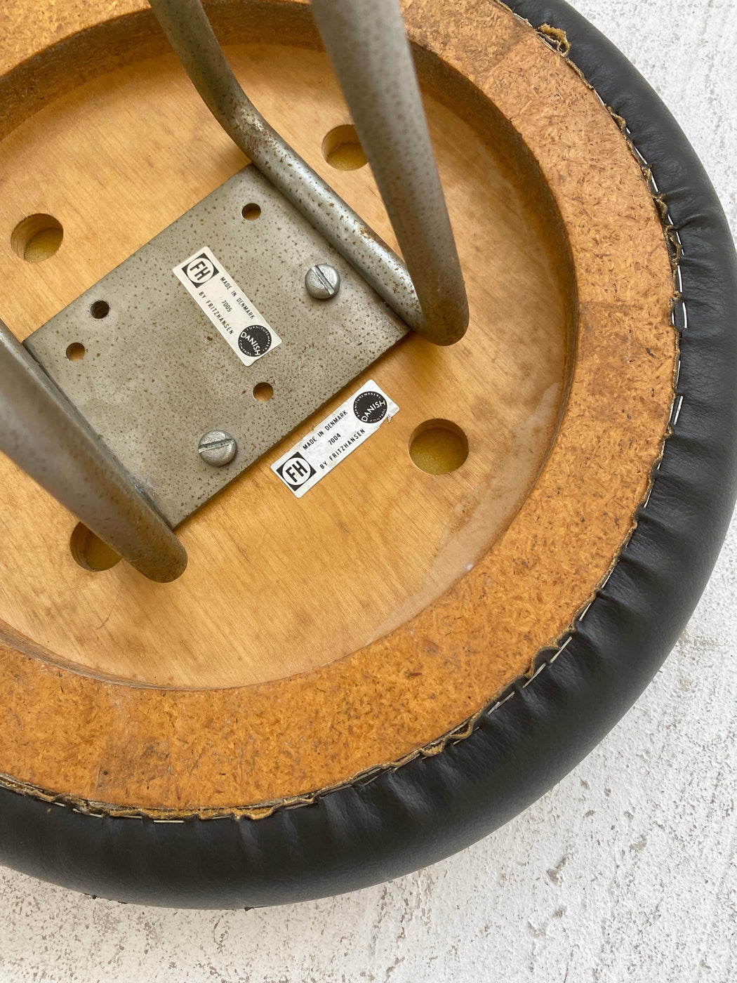 Piet Hein Bar Stool