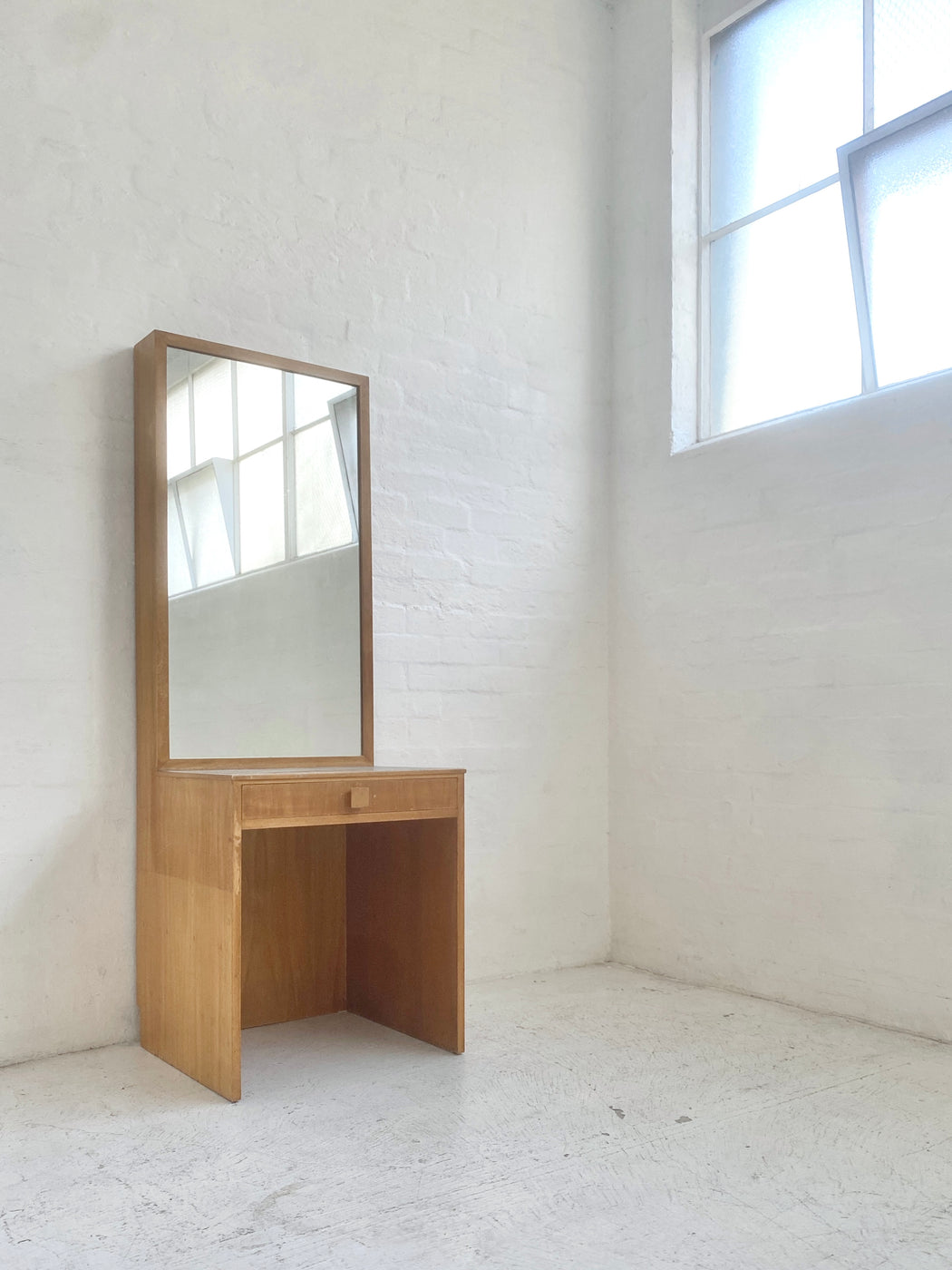 Douglas Snelling Dressing Table