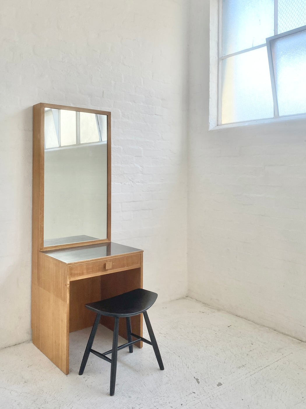 Douglas Snelling Dressing Table