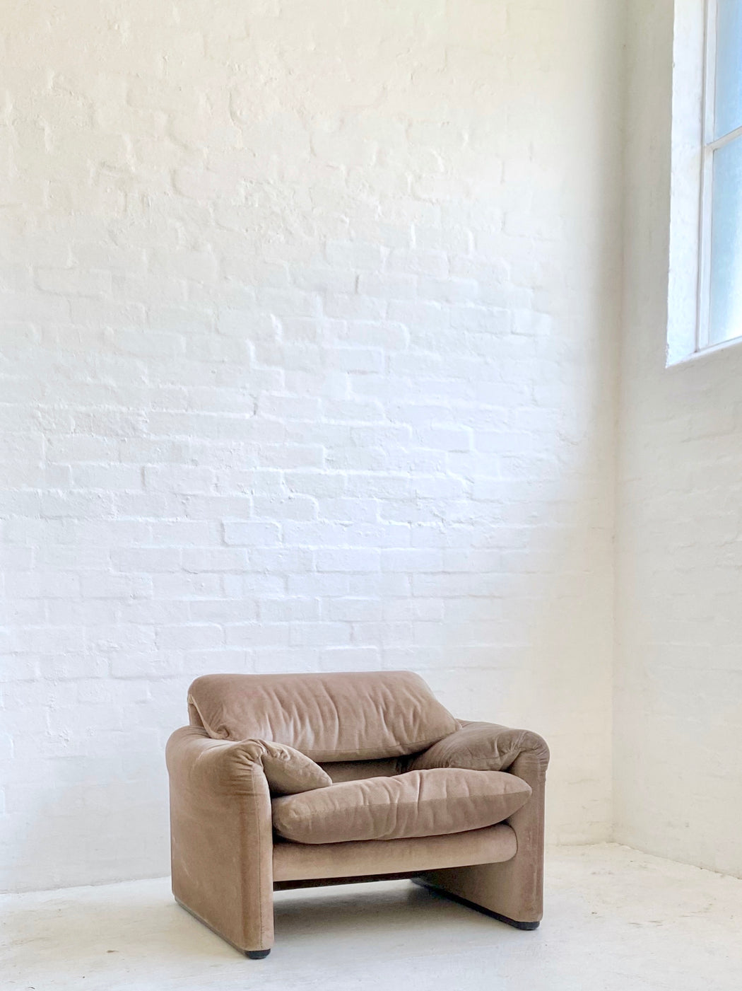 Vico Magistretti 'Maralunga' Chair