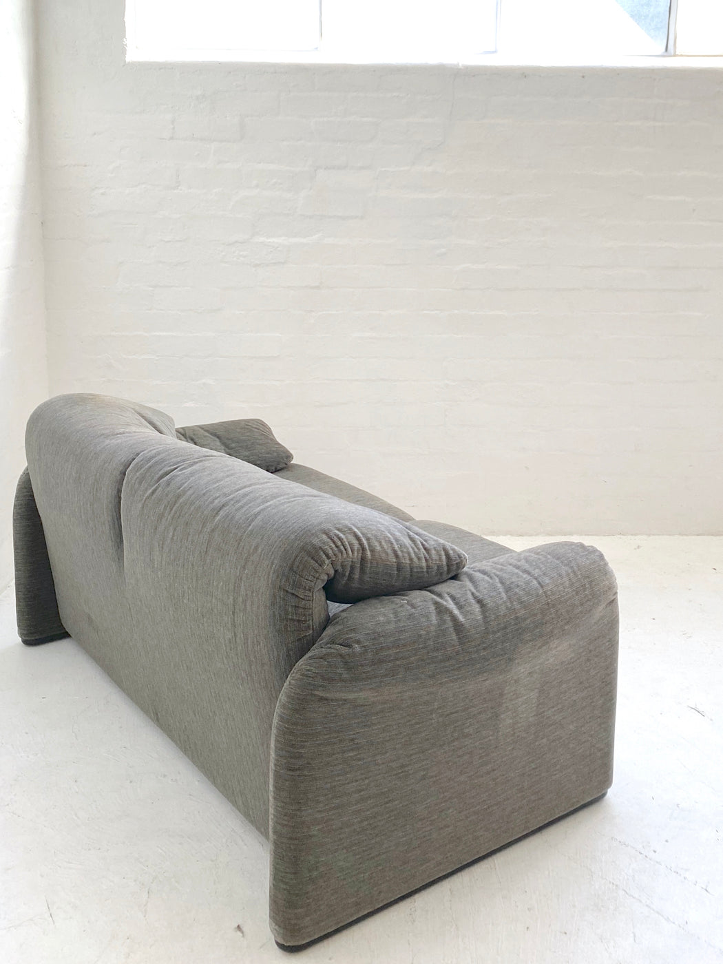 Vico Magistretti 'Maralunga' Sofa