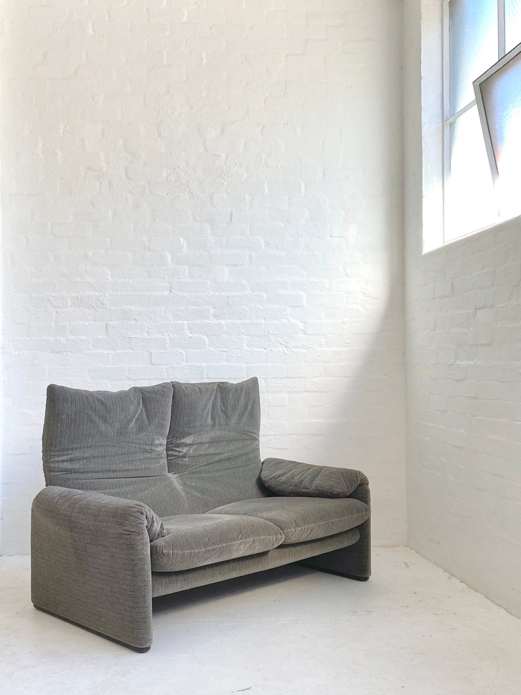 Vico Magistretti 'Maralunga' Sofa
