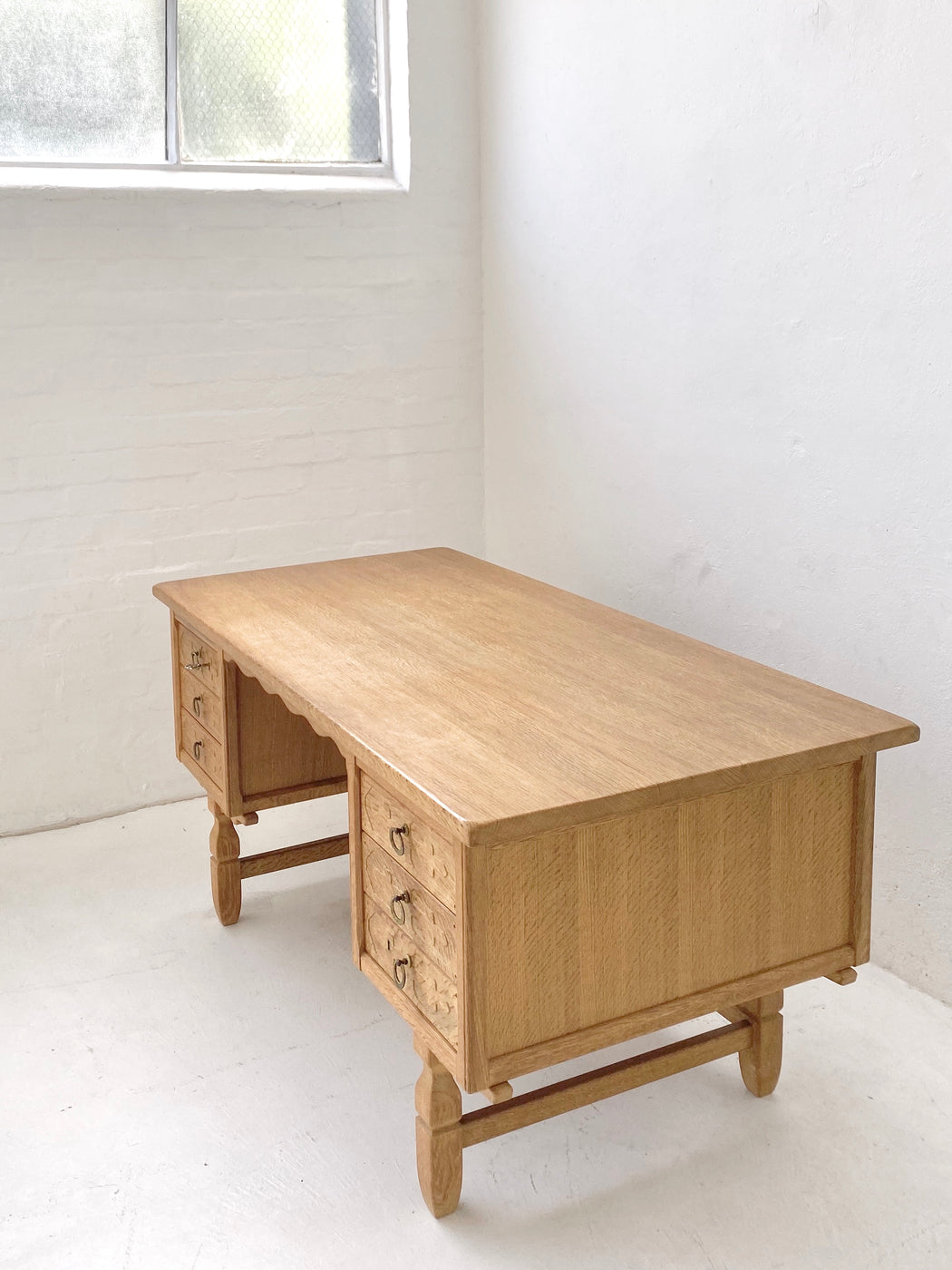 Henning Kjaernulf Oak Desk