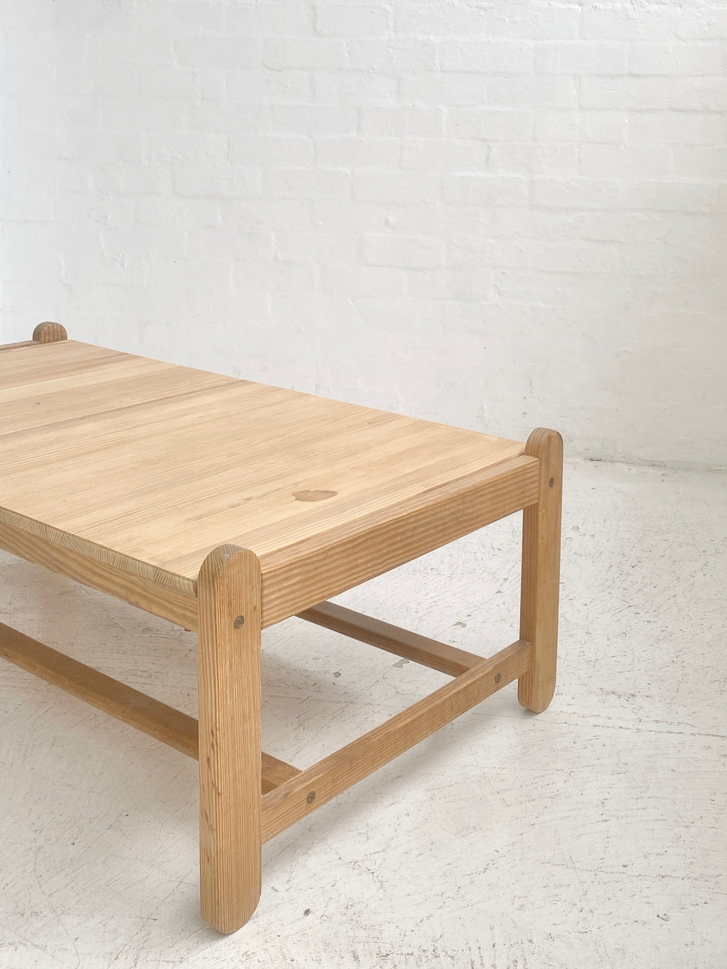 Peter Ole Schiønning Coffee Table