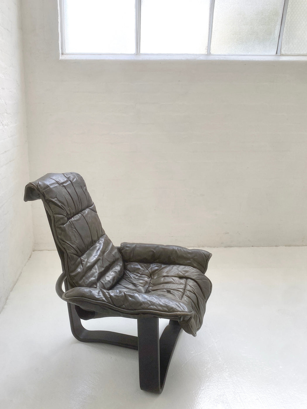 Ingmar Relling ‘Stingray’ Chair