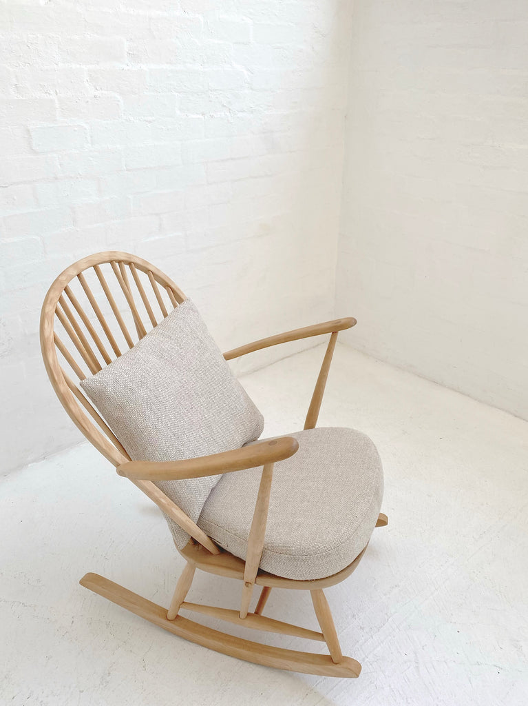 Rocking Chair Ercol Lucian Ercolani - Teck Et Beige - 1956 - Très Bon état