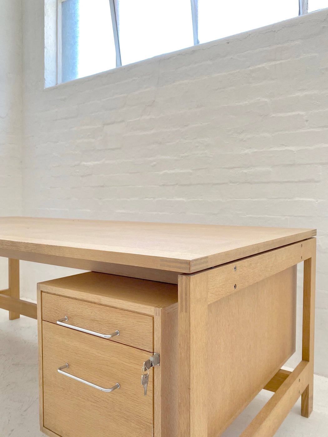 Jensen & Valeur 'M40' Oak Desk