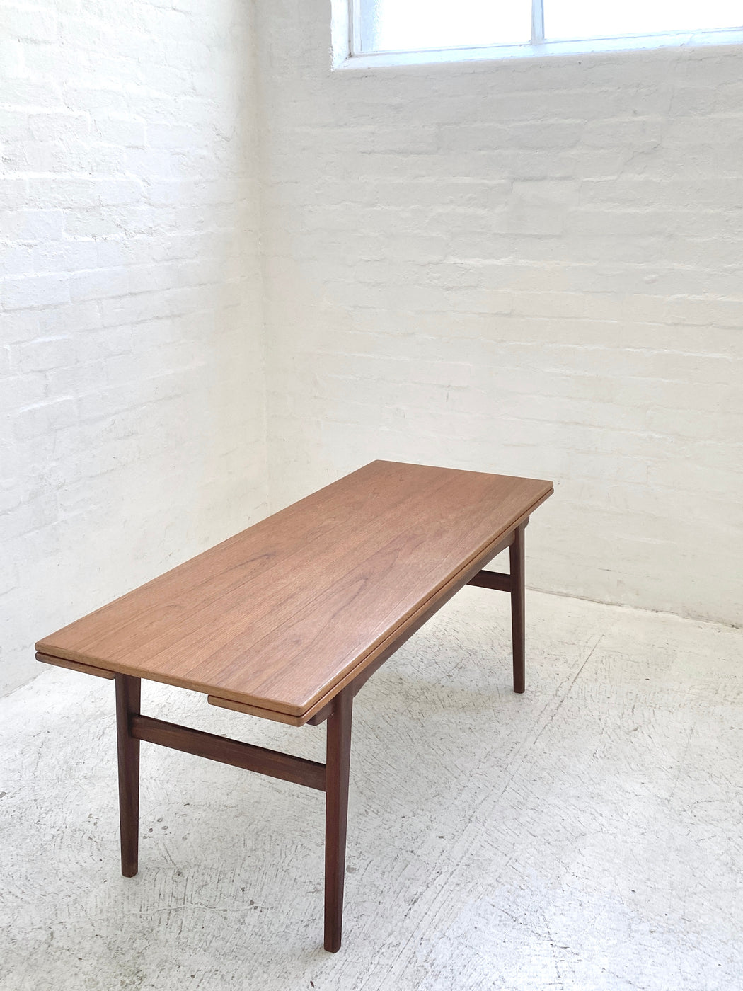 Danish 'Copenhagen' Elevator Table