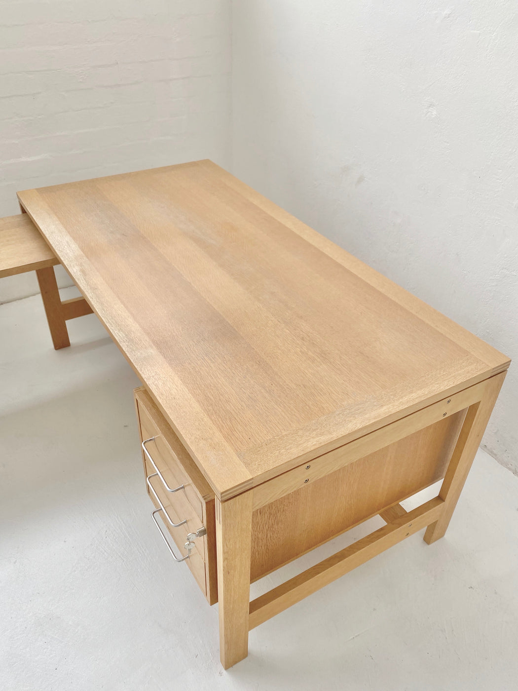 Jensen & Valeur 'M40' Oak Desk