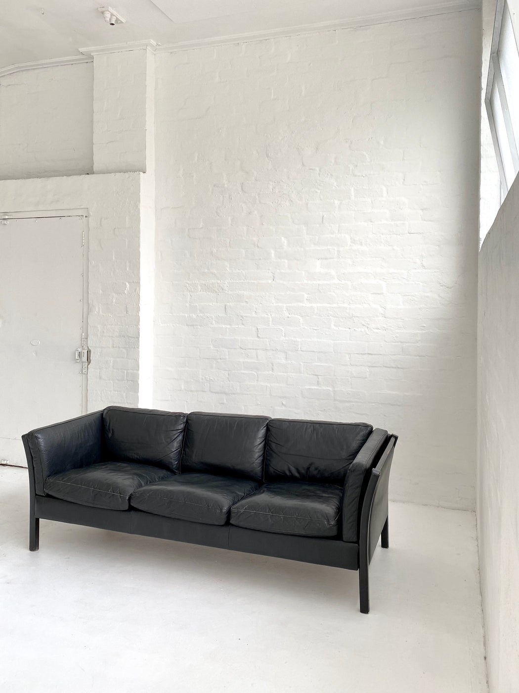 Stouby Black Leather Sofa
