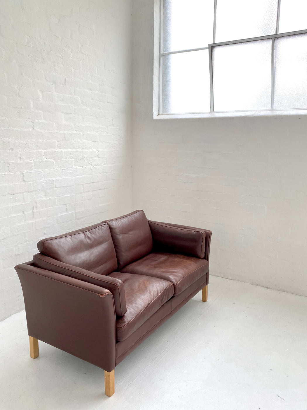 Mogens Hansen  'Model 2225' Sofa