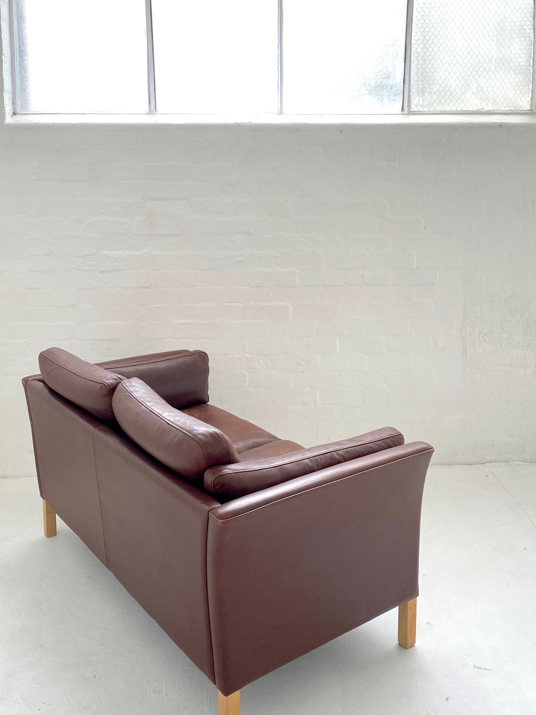 Mogens Hansen  'Model 2225' Sofa