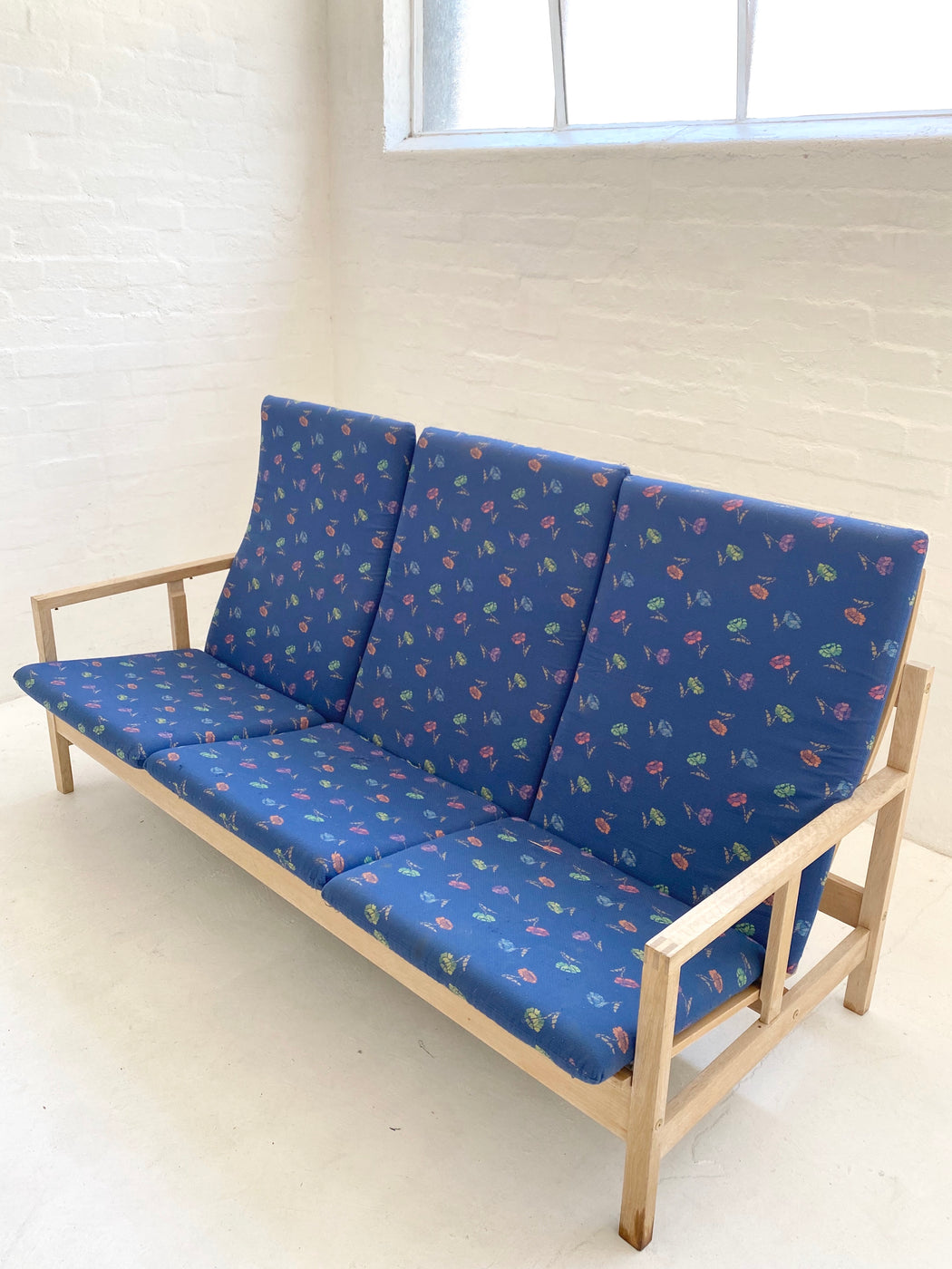 Børge Mogensen 'Model 2253' Sofa.