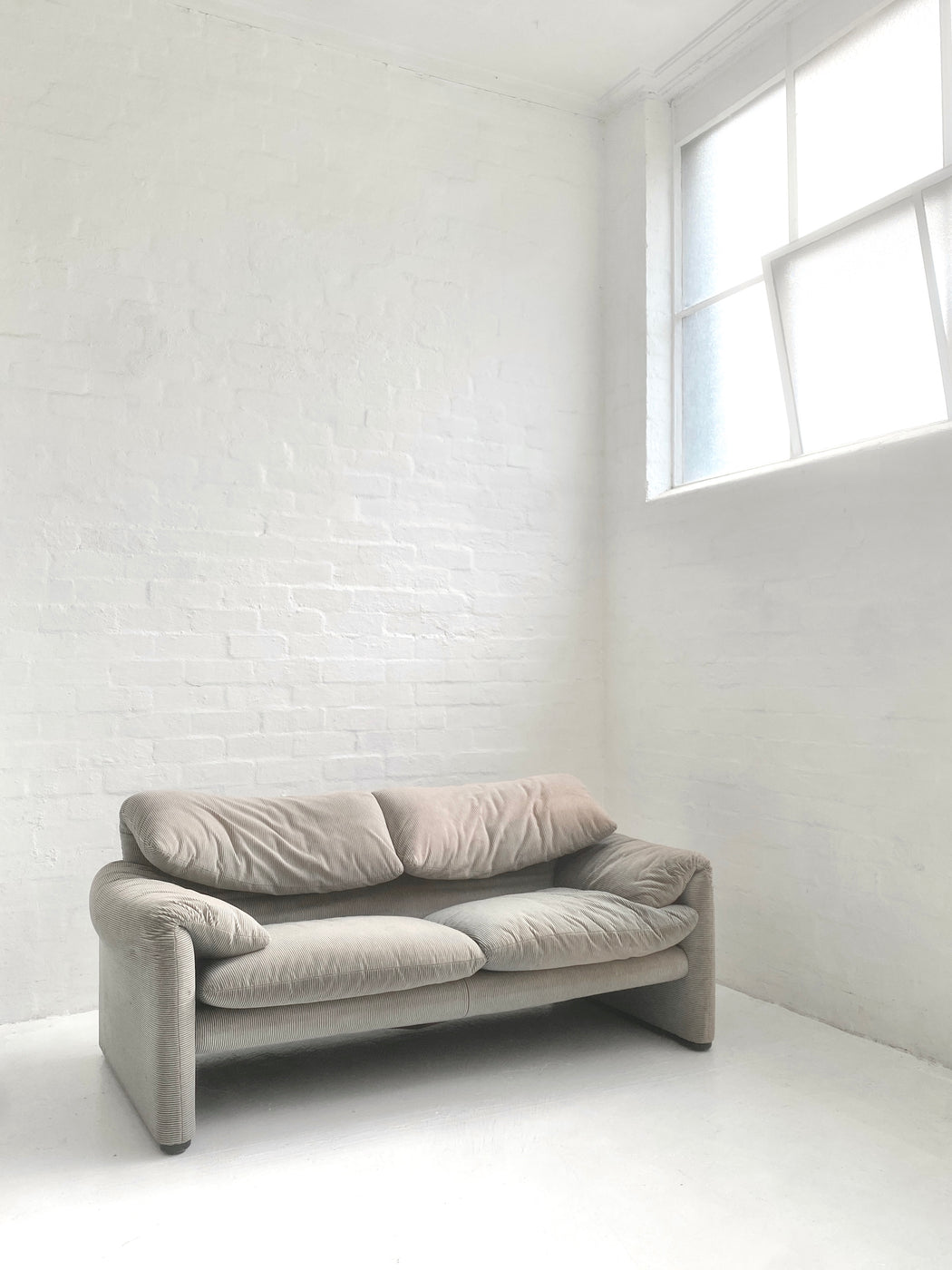 Vico Magistretti 'Maralunga' Sofa