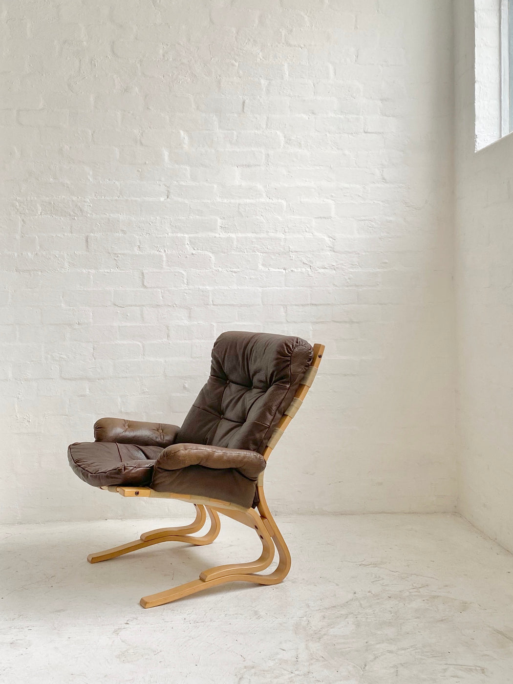 Oddvin Rykken ‘Kengu’ Easy Chair