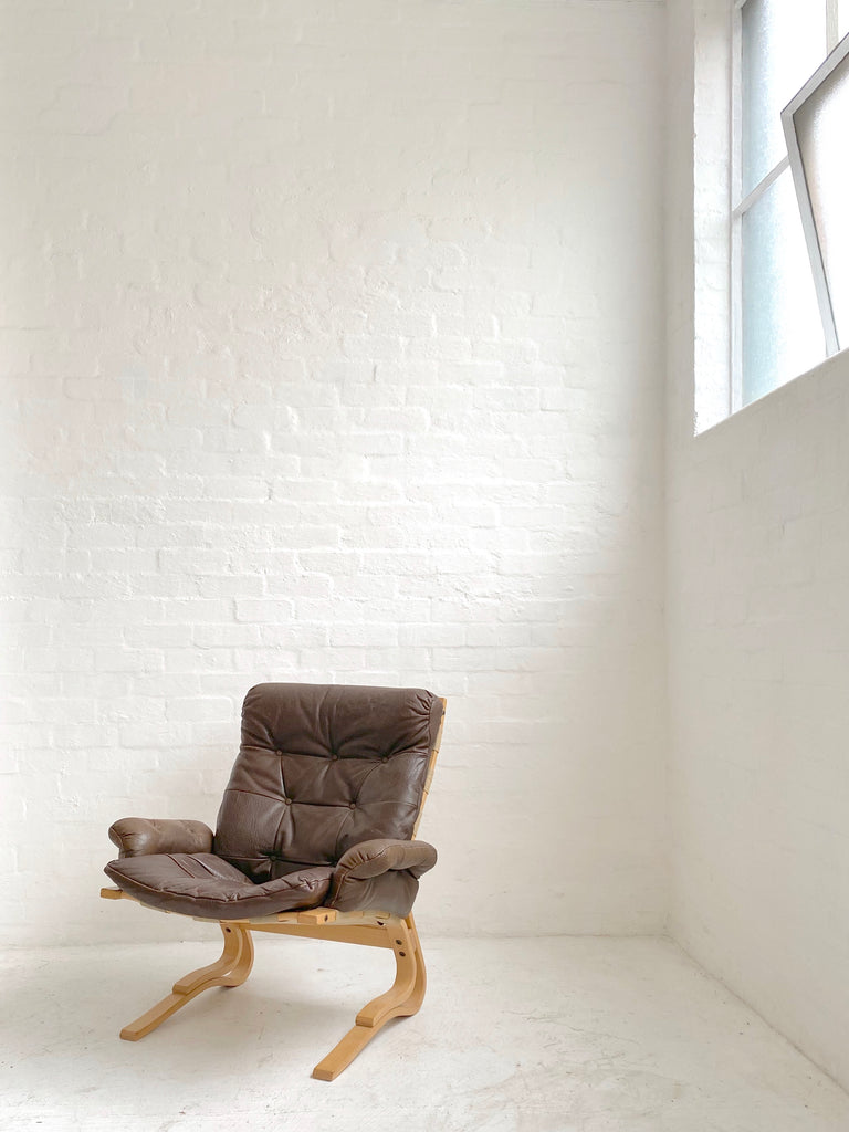 Oddvin Rykken ‘Kengu’ Easy Chair — Nord