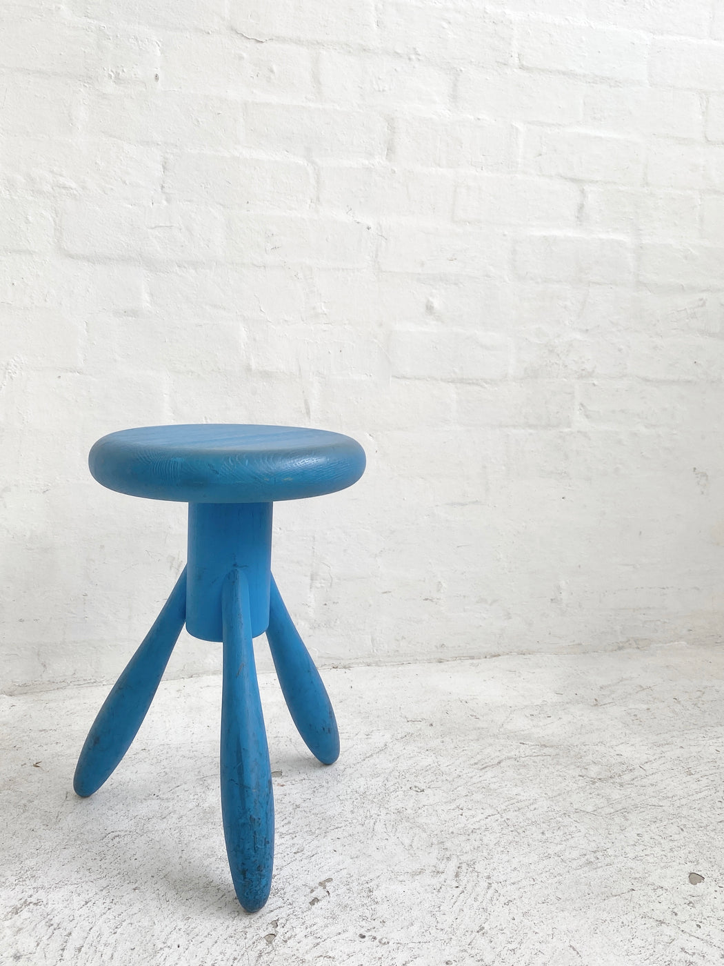 Eero Aarnio 'Rocket' Stool
