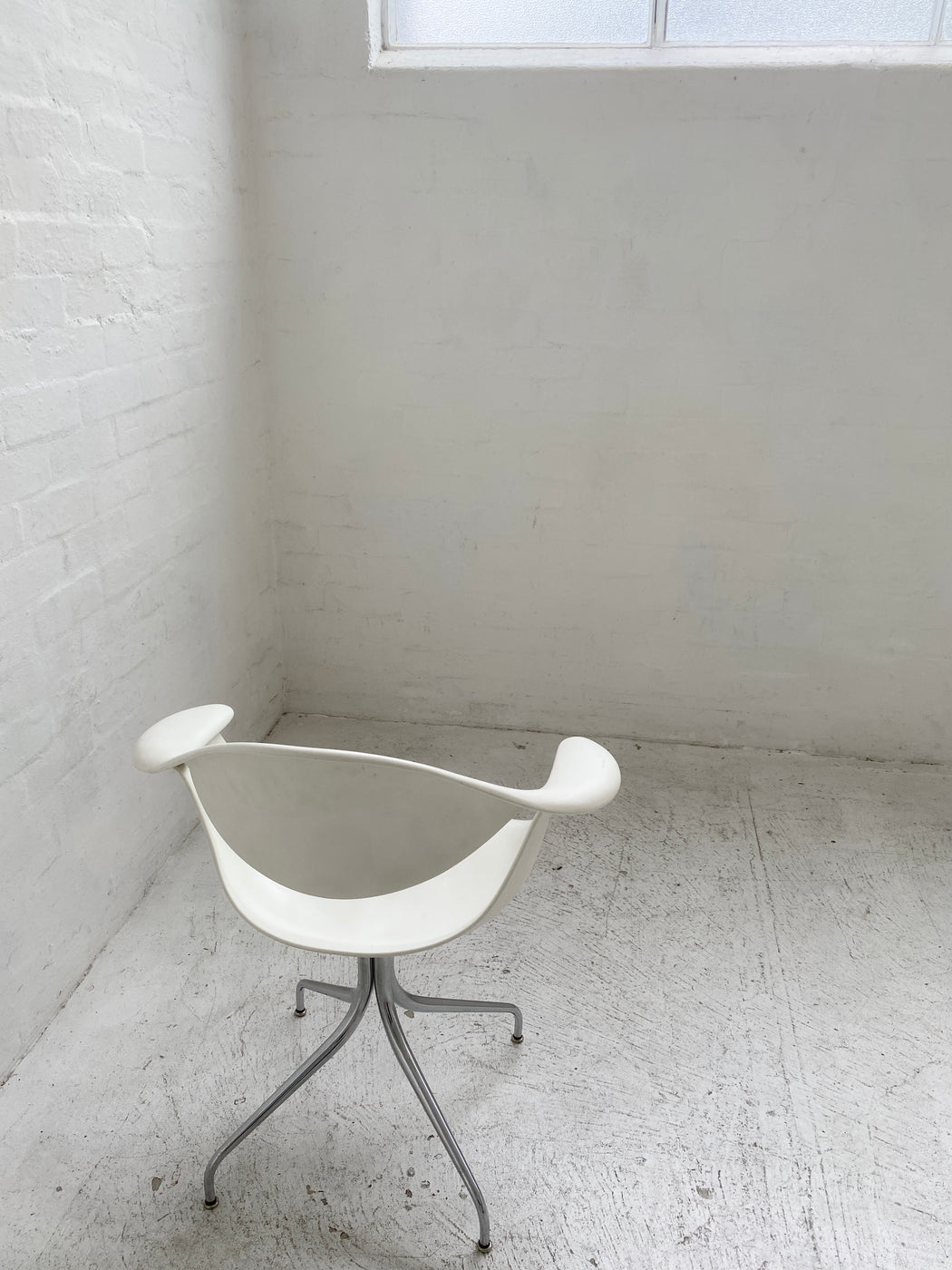 George Nelson 'Swag Leg' Armchair