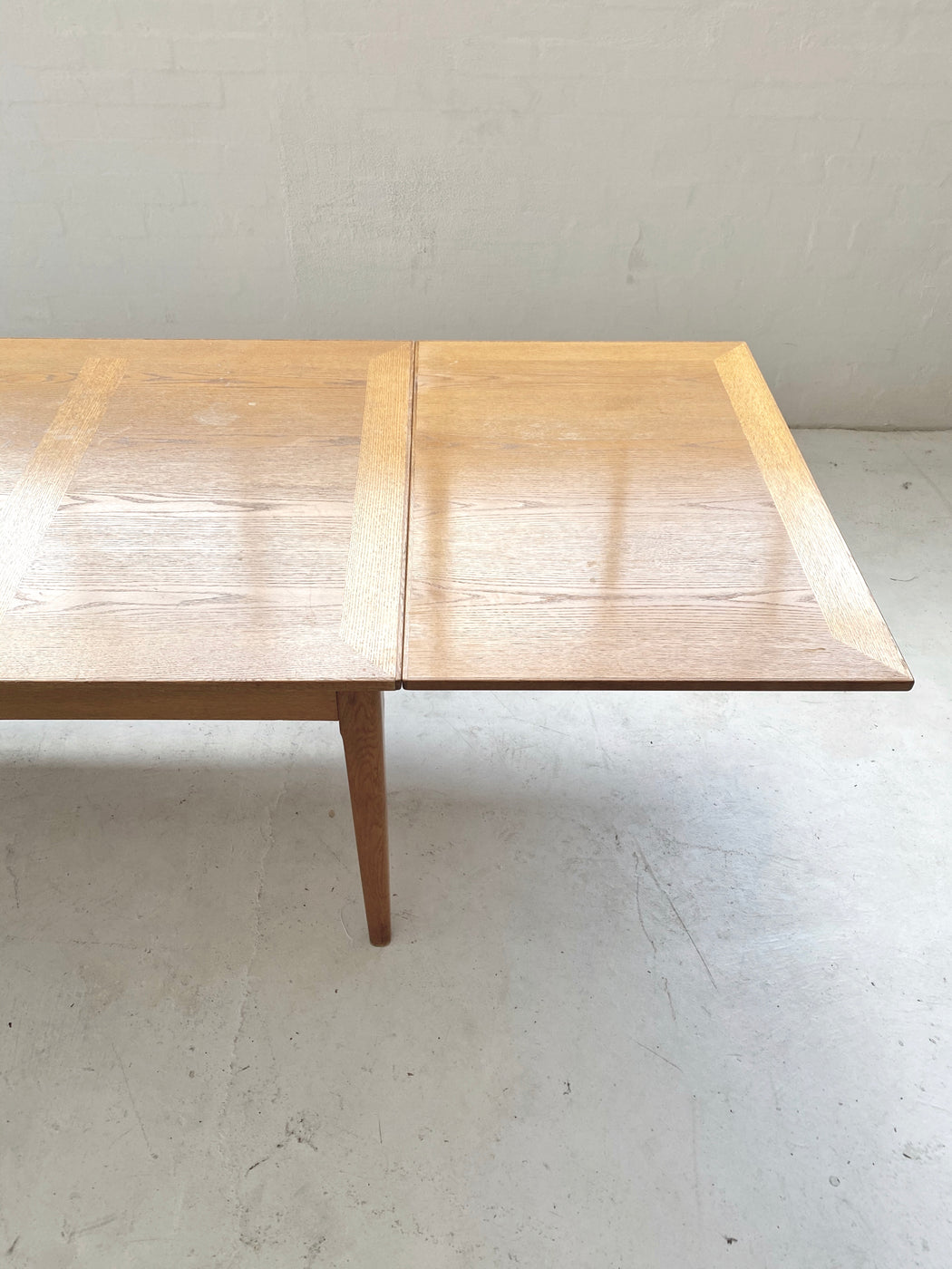 Kai Winding Oak Dining Table