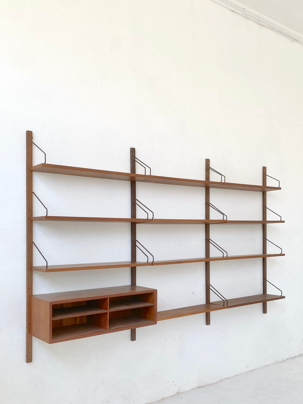 Poul Cadovius Teak Wall System